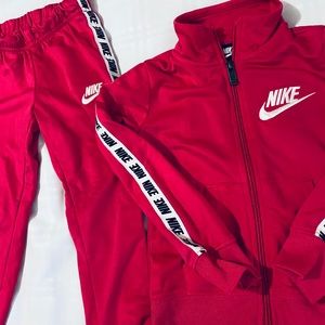 Girls Nike Tracksuit (pink), Size 4T/5T